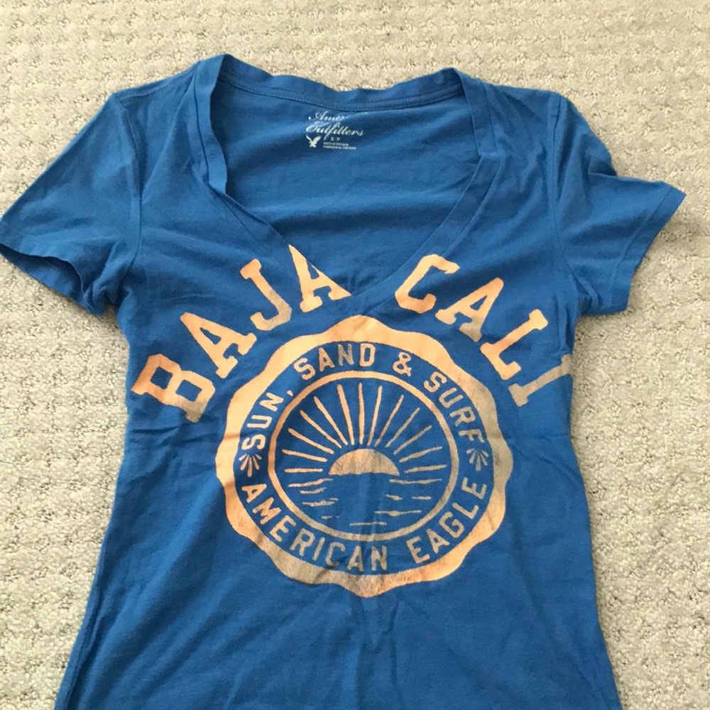AEO graphic tee